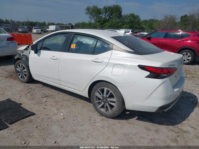 2020 NISSAN VERSA SV XTRONIC CVT 3