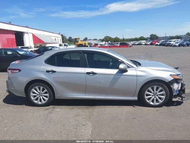 2020 TOYOTA CAMRY LE 14