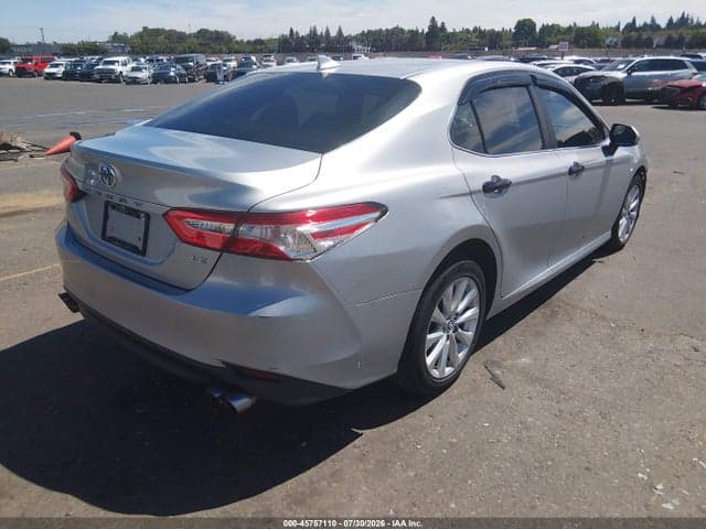 2020 TOYOTA CAMRY LE 4