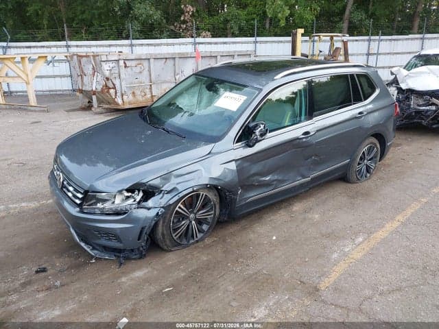 2018 VOLKSWAGEN TIGUAN 2.0T SE/2.0T SEL 2