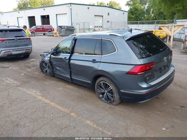 2018 VOLKSWAGEN TIGUAN 2.0T SE/2.0T SEL 3