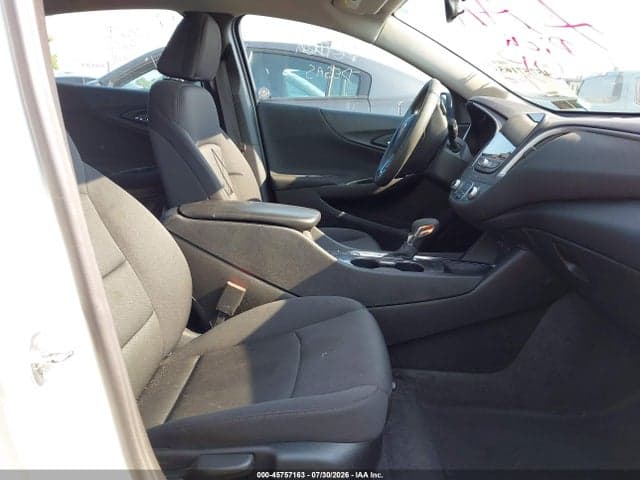 2023 CHEVROLET MALIBU FWD 1LT 5
