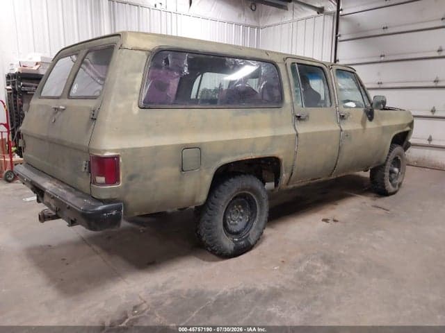1983 CHEVROLET SUBURBAN K2 4