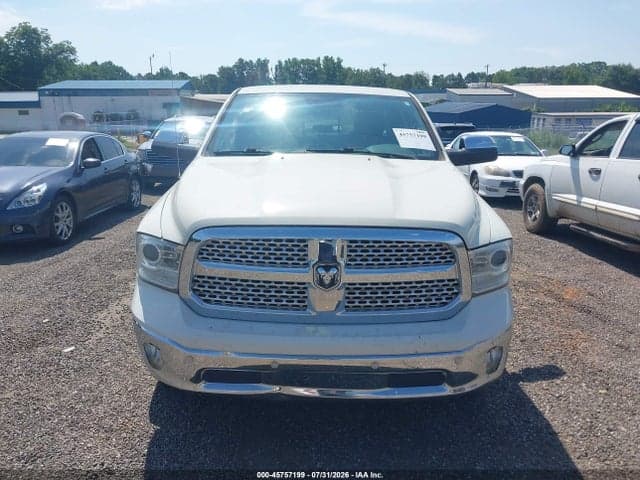 2018 RAM 1500 LARAMIE 4X4 6'4 BOX 12