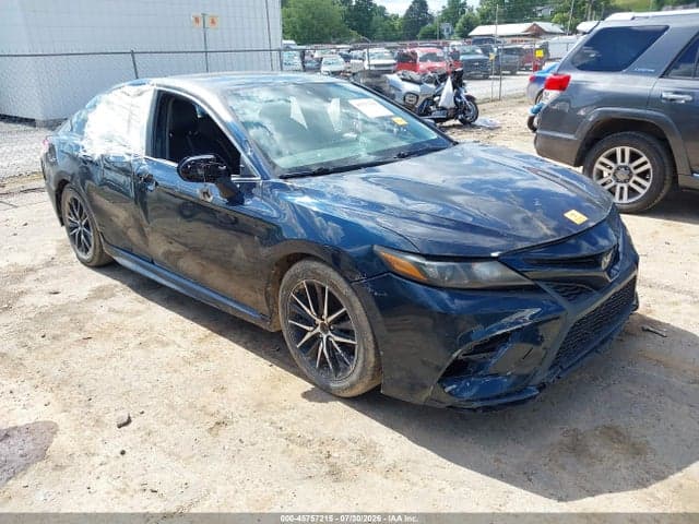 2021 TOYOTA CAMRY SE AWD