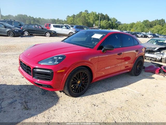 2021 PORSCHE CAYENNE COUPE GTS 2