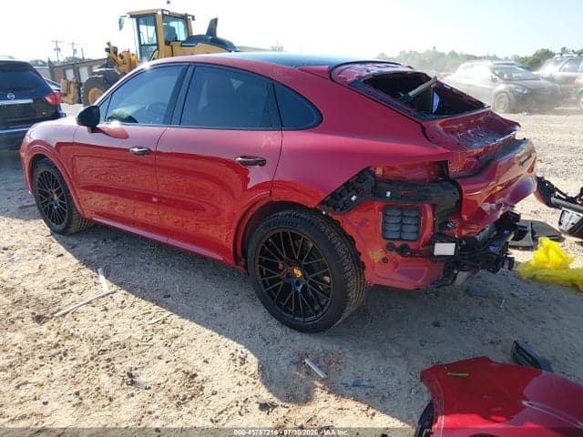 2021 PORSCHE CAYENNE COUPE GTS 3