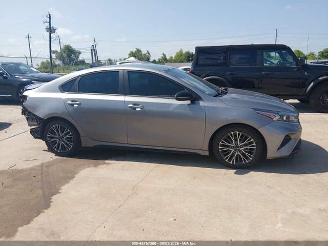 2022 KIA FORTE GT-LINE 13