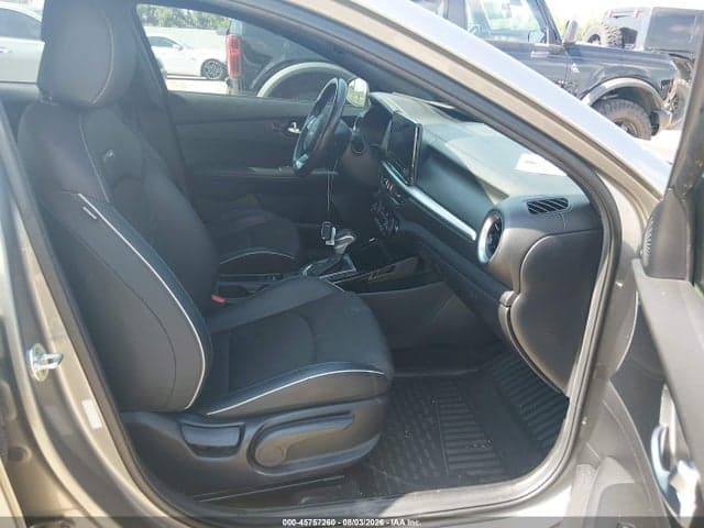 2022 KIA FORTE GT-LINE 5