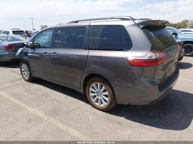 2017 TOYOTA SIENNA XLE 7 PASSENGER 3