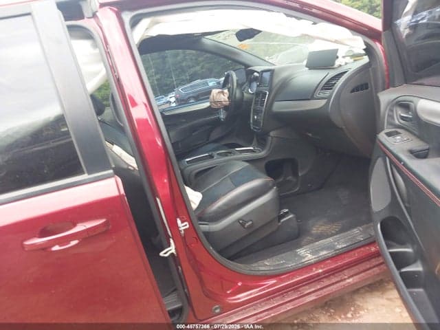 2018 DODGE GRAND CARAVAN GT 5