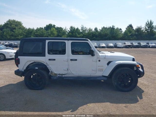 2018 JEEP WRANGLER UNLIMITED SAHARA 4X4 13