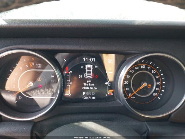 2018 JEEP WRANGLER UNLIMITED SAHARA 4X4 7
