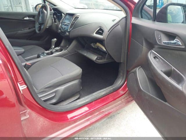 2018 CHEVROLET CRUZE LT AUTO 5