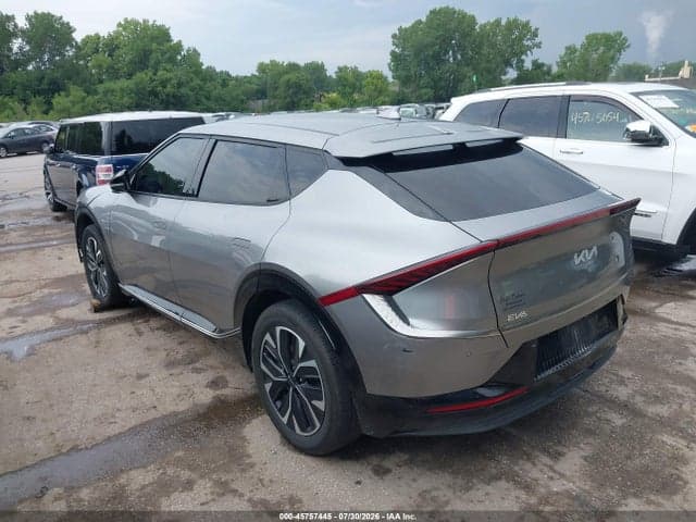 2023 KIA EV6 WIND 3
