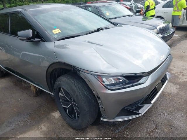 2023 KIA EV6 WIND 6