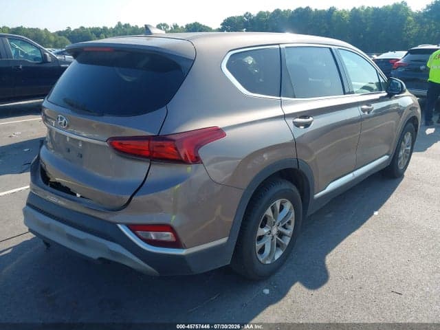 2020 HYUNDAI SANTA FE SEL 4