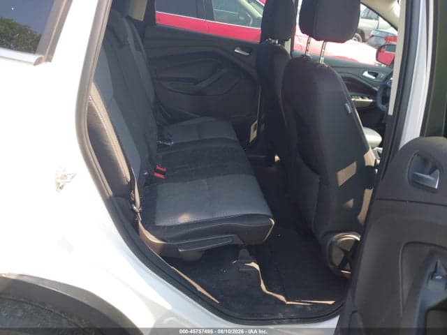 2017 FORD ESCAPE SE 8