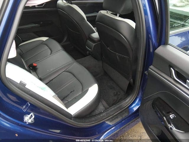 2026 KIA K5 GT-LINE AWD 8