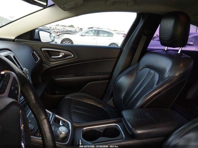 2017 CHRYSLER 200 LIMITED PLATINUM 5