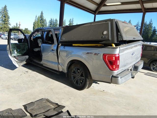 2023 FORD F-150 XLT 3