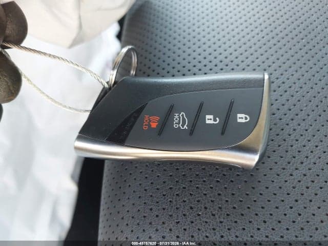 2024 LEXUS ES 300H 11