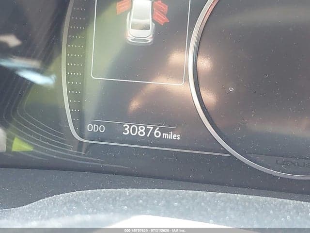 2024 LEXUS ES 300H 7