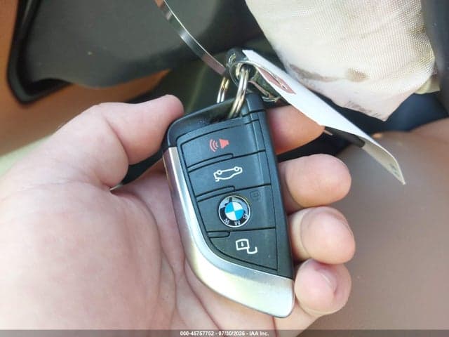 2024 BMW 330I 11