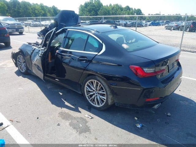2024 BMW 330I 3