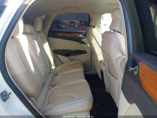 2019 LINCOLN MKC SELECT 8