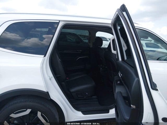 2025 KIA TELLURIDE S 8