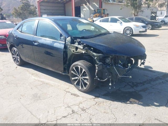 2019 TOYOTA COROLLA SE 1