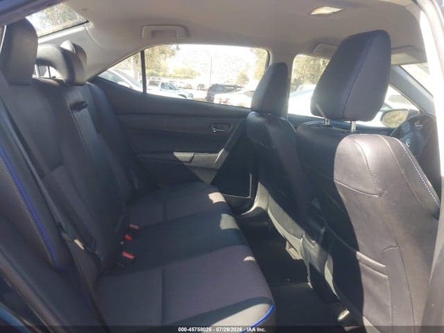 2019 TOYOTA COROLLA SE 7