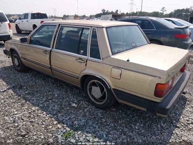 1986 VOLVO 760 GLE 3