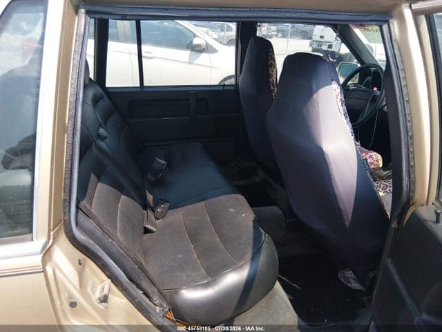 1986 VOLVO 760 GLE 8