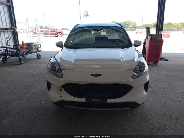 2020 FORD ESCAPE SE 12