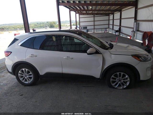 2020 FORD ESCAPE SE 13
