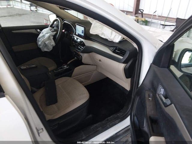2020 FORD ESCAPE SE 5