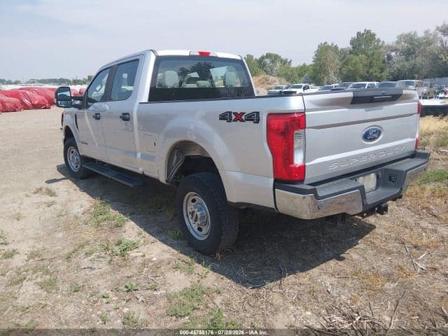 2017 FORD F-250 XL 3