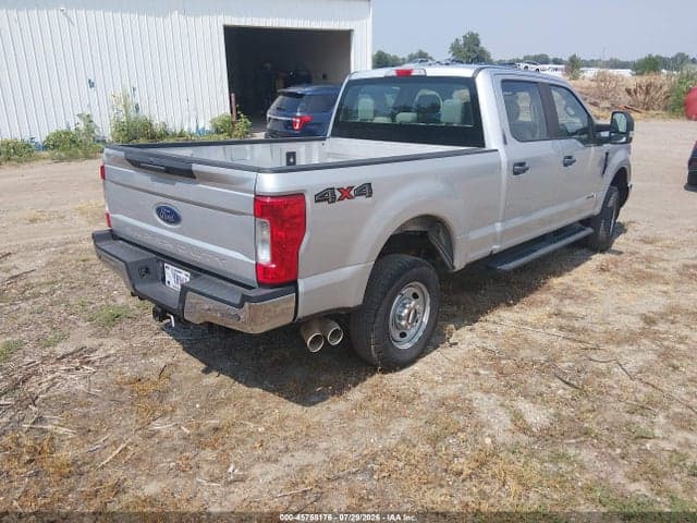 2017 FORD F-250 XL 4