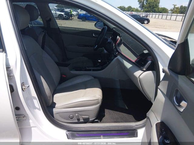 2018 KIA OPTIMA EX 5