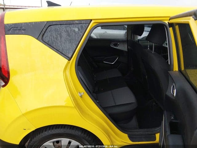 2020 KIA SOUL LX 8