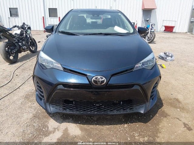 2018 TOYOTA COROLLA SE 12