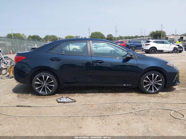 2018 TOYOTA COROLLA SE 13