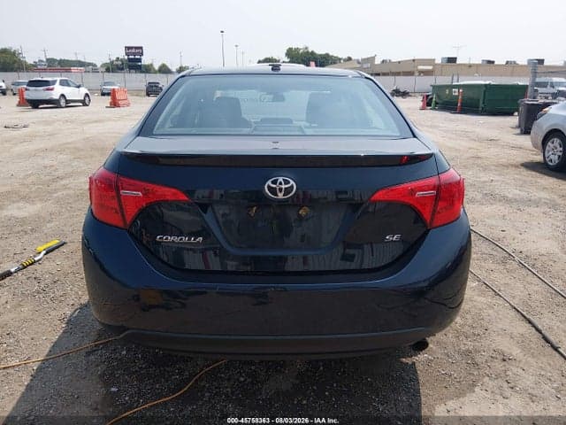 2018 TOYOTA COROLLA SE 16