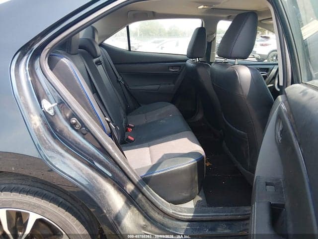 2018 TOYOTA COROLLA SE 8