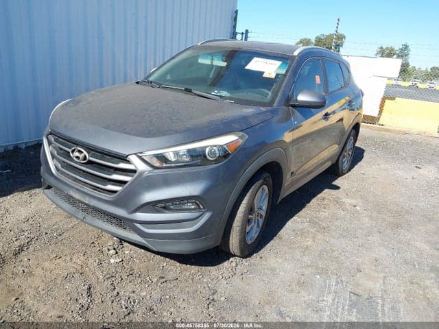2017 HYUNDAI TUCSON SE 2