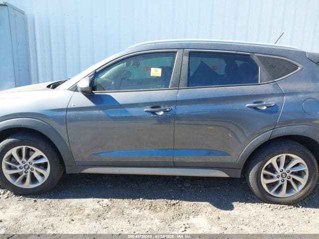 2017 HYUNDAI TUCSON SE 13