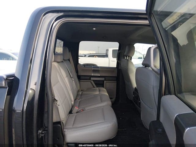 2017 FORD F-150 XLT 8