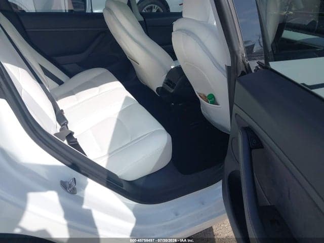 2021 TESLA MODEL 3 STANDARD RANGE PLUS REAR-WHEEL DRIVE 8